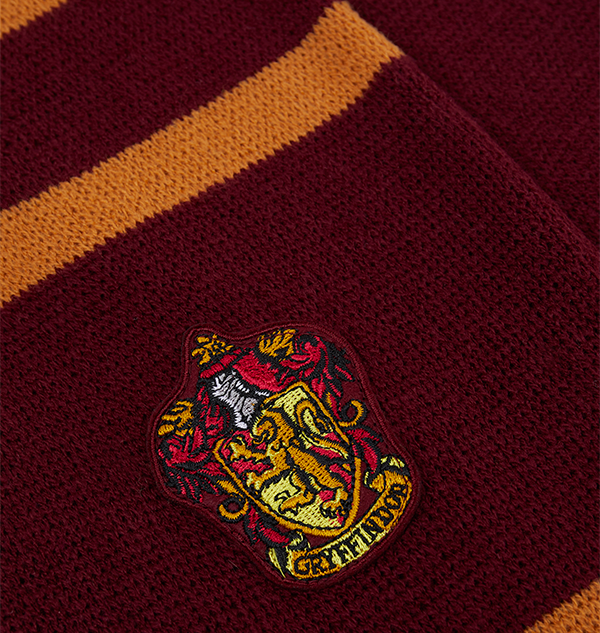 Funko Gryffindor Knitted Crest Scarf